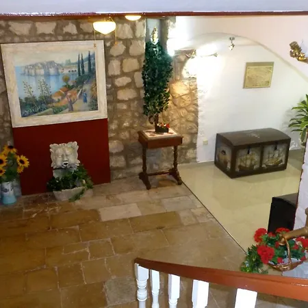 Apartment Giron I